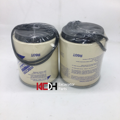 Excavater engine parts 4102H.15.20 fuel filter element R60T P551852 is adapted to Dongfeng Chaochai