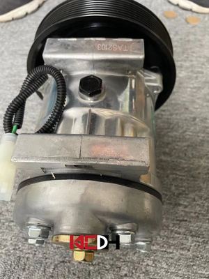 7H15 Excavator Accessories For Car AC Compressor Universal