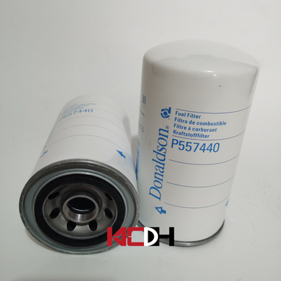 Auto Engine Excavator Fuel Filter P557440 For 